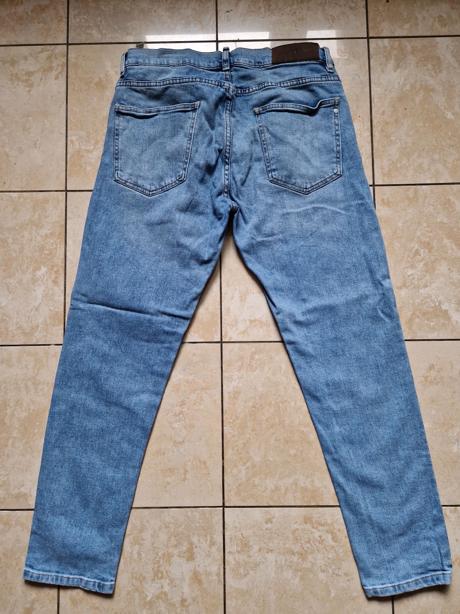 Spodnie jeans męskie Zara 44 niebieskie jasne