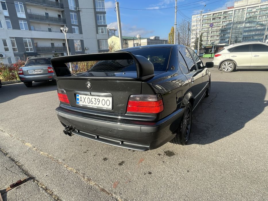 Продам БМВ Е36 в хорошем состояние