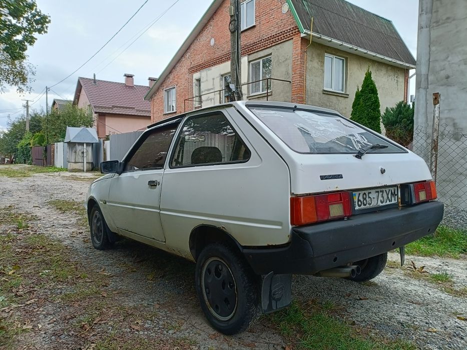 Хороша Таврія 1102 авто (1992) , машина, автомобіль
