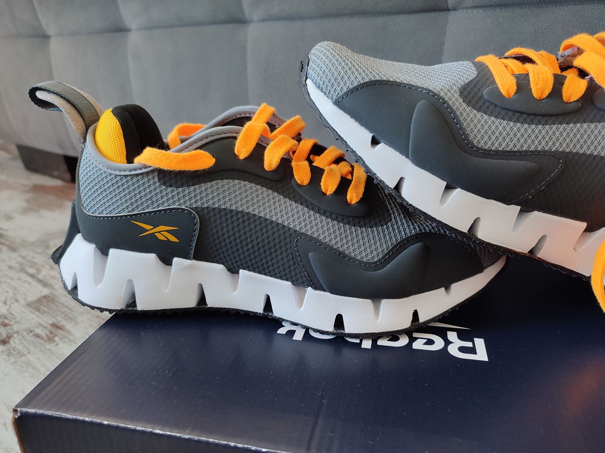 Buty młodzieżowe Reebok Zig Dynamica, r. 37