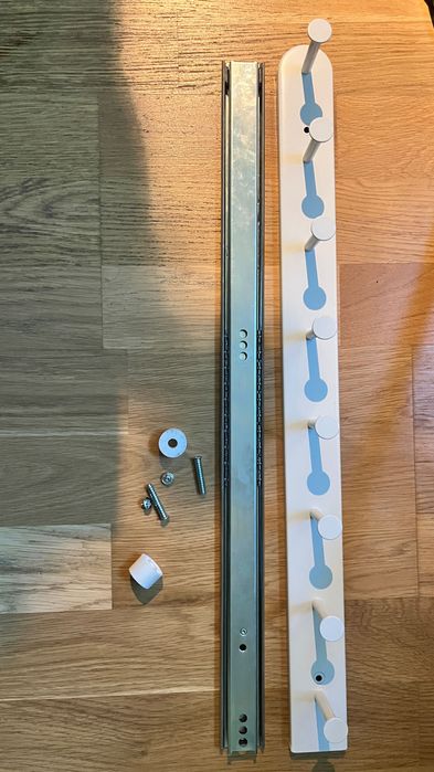 Ikea Pax wysuwany wieszak