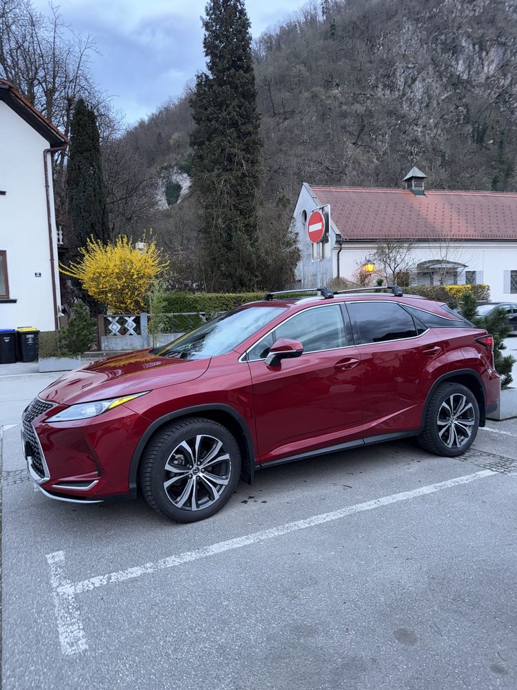 Продам lexus rx 350