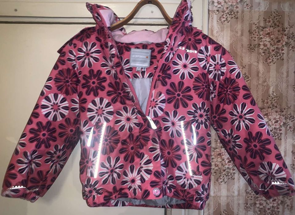 Детская курточка на девочку