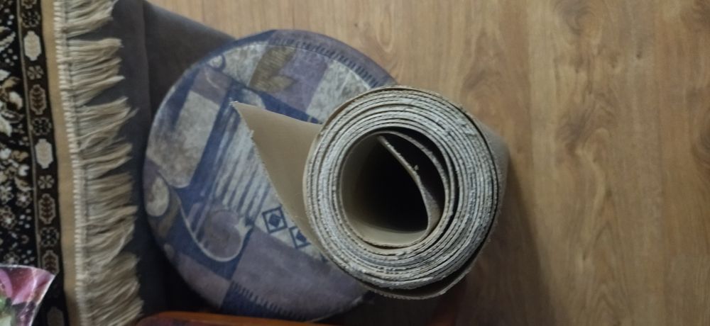 продам ліноліум  2,67х0,76м