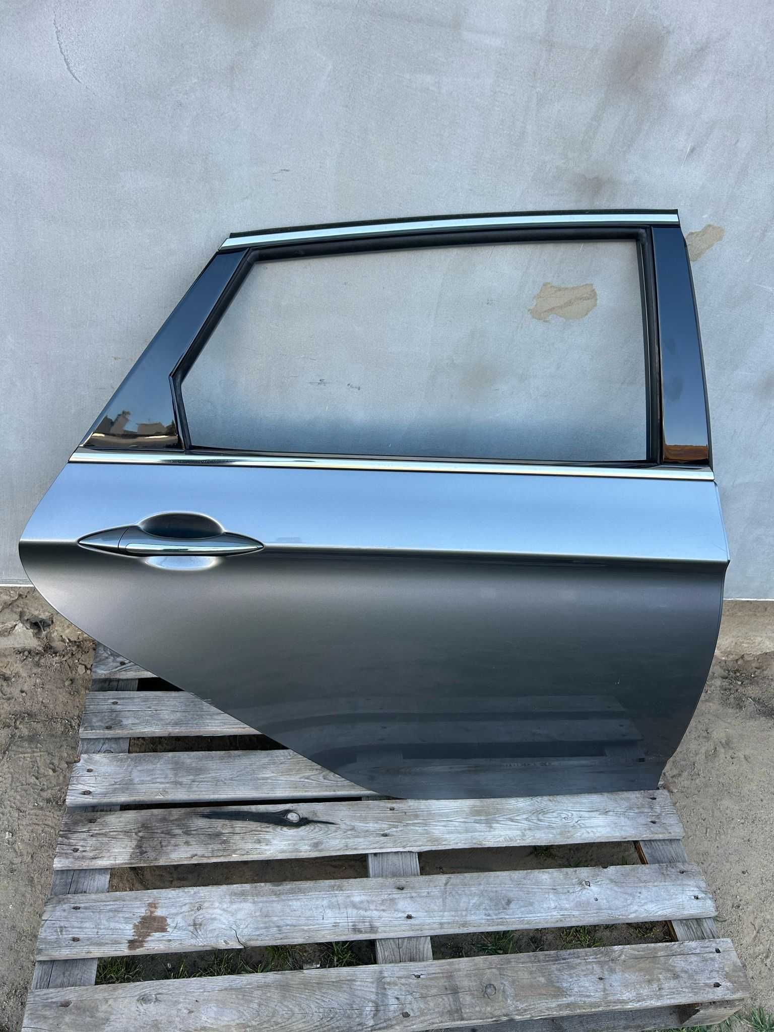 Drzwi prawy tył Hyundai i40 Kombi T6S