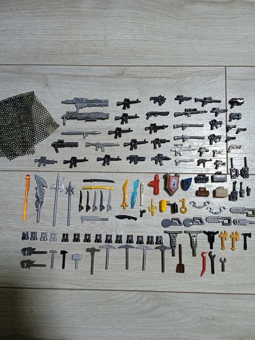 Лего зброя та різні речі б/у