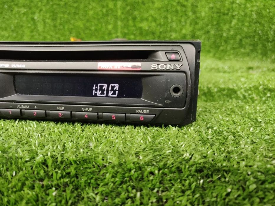 Магнитола Sony CDX GT24 AUX+ISO разъем