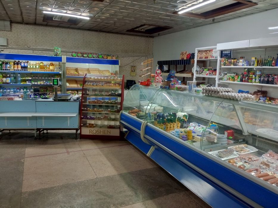 Продається діючий бізнес. Магазин -кафе!