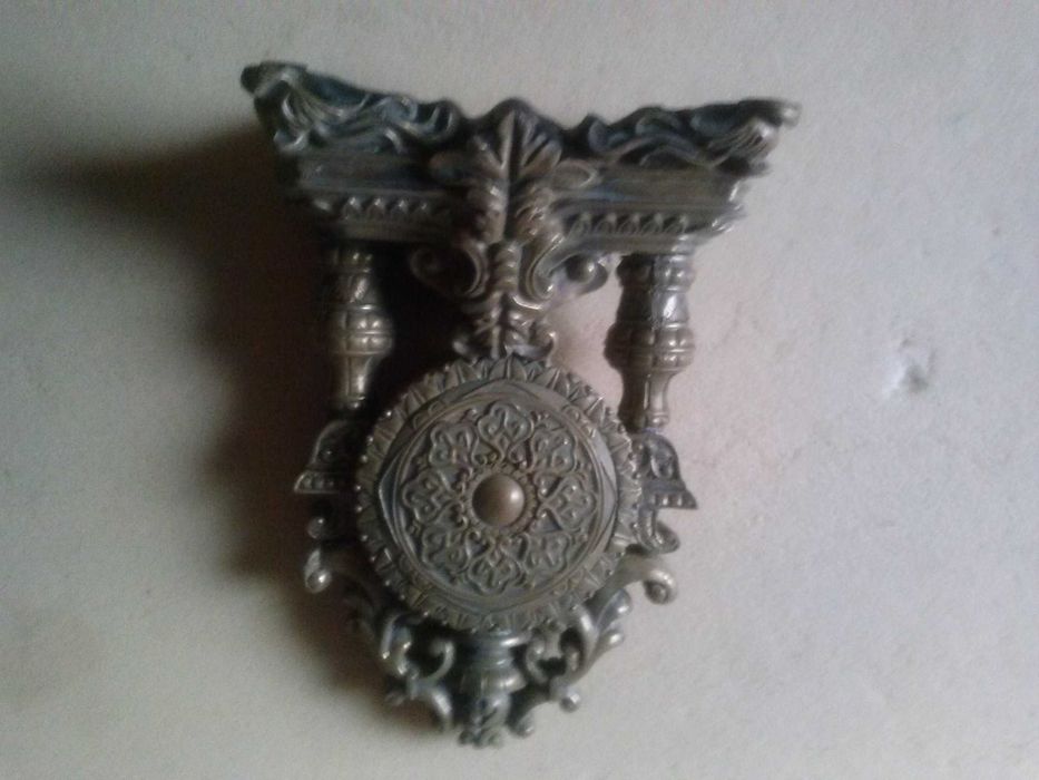 Zegar kominkowy kwarcowy z budzikiem, 190 zł.