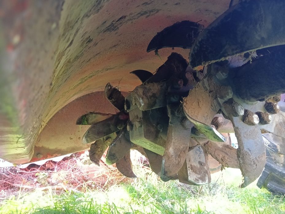 Przekładnia Ostrzeszów do Kosiarki rozdrabniacz sadowniczy 1.8 do c330