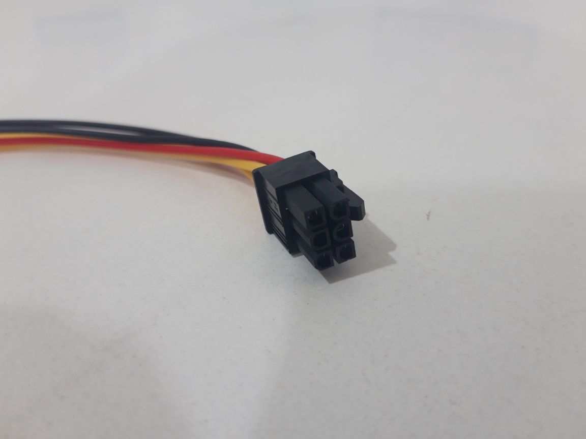 Перехідник живлення  відеокарти 2molex - 8pin/6pin/SATA-6pin