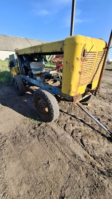 Продам мобільний компресор на шасі з причепом