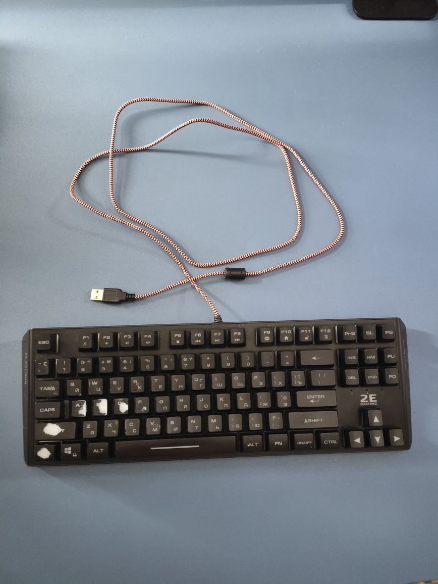 (Несправна) клавіатура 2Е Gaming KG355