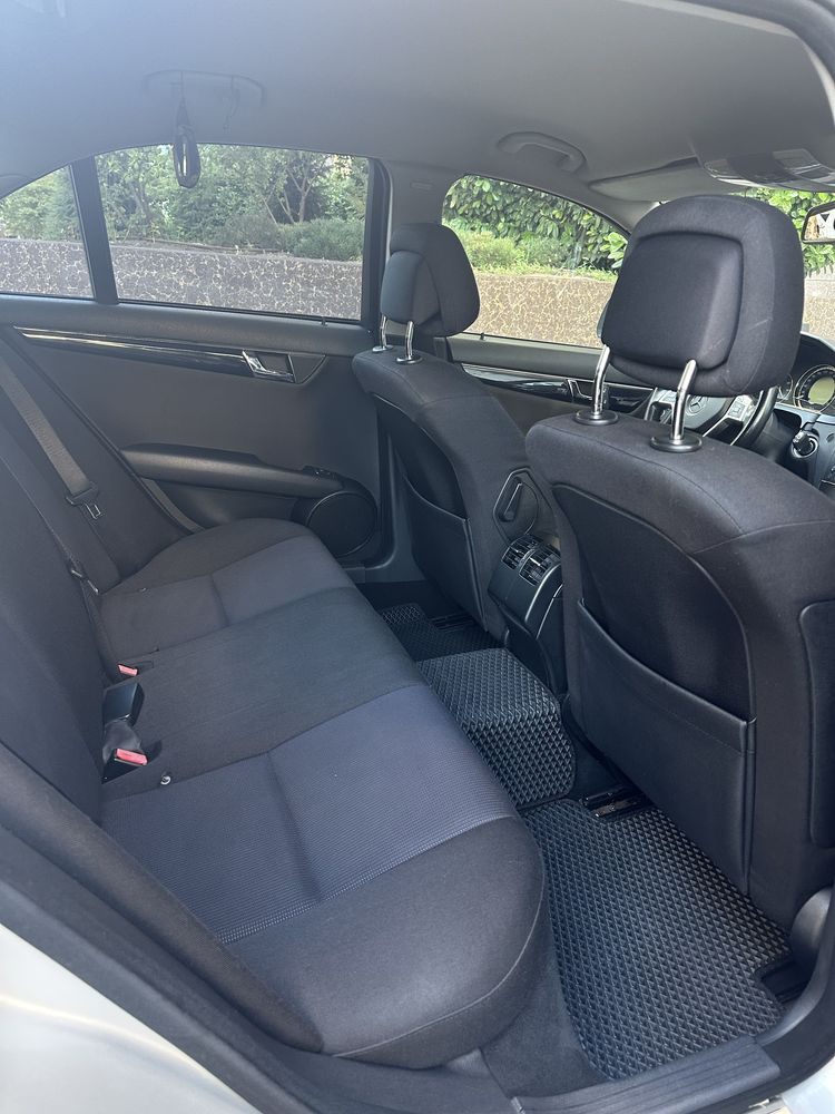 Продам Mercedes C220d W204