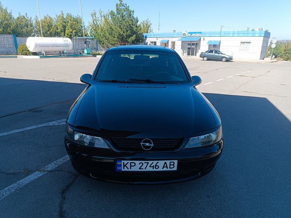Продам Опель вектра б