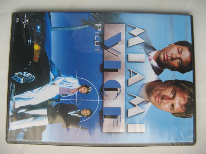 Miami Vice, komplet 57 płyt DVD, polski lektor, Nowe!