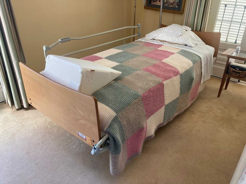 Cama ortopédia articulada elétrica Orthos XXI