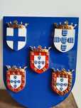 Conjunto de 5 placas com brasões em porcelana da Vista Alegre