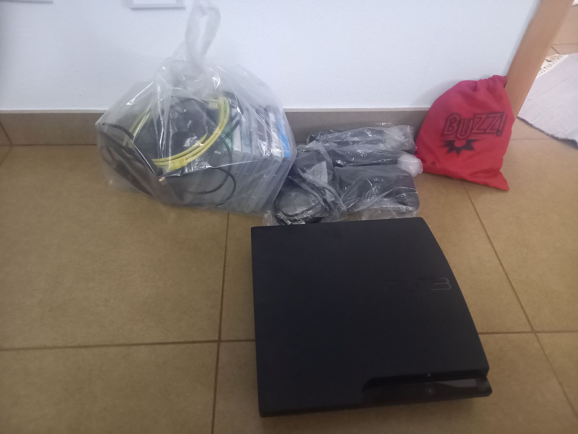 Playstation 3 com todos comandos e jogos