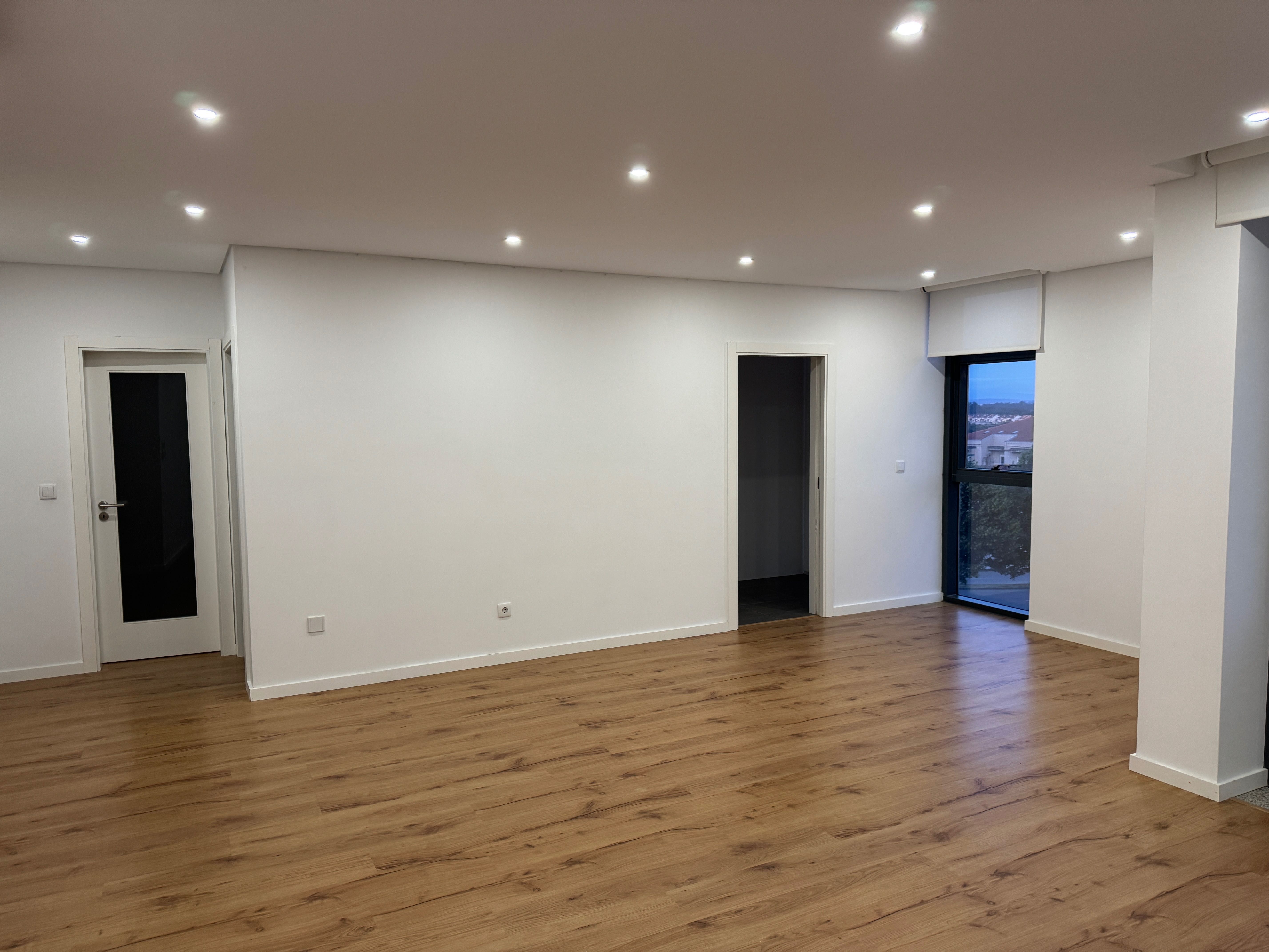 Apartamento T2 semi-novo