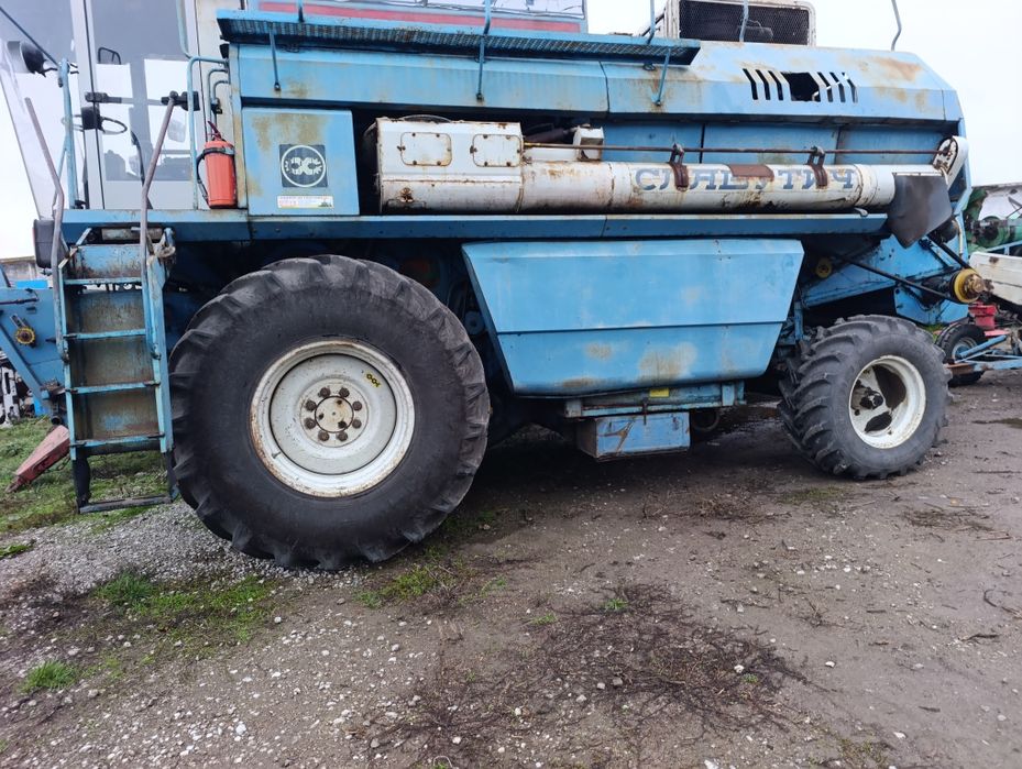 Комбайн СЛАВУТИЧ КЗС-9.1 робочий стан