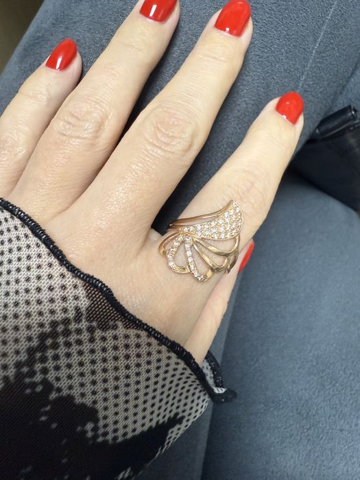 Золотое кольцо 19р.