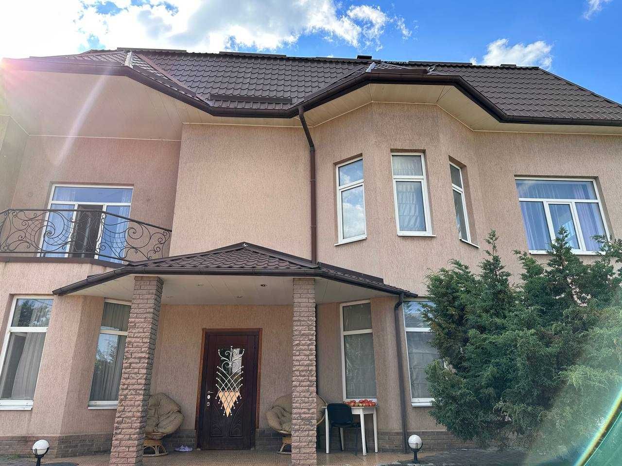 Продам будинок вул. 55 р. ВЛКСМ вул. Пластівська Ремонт Без коміссії