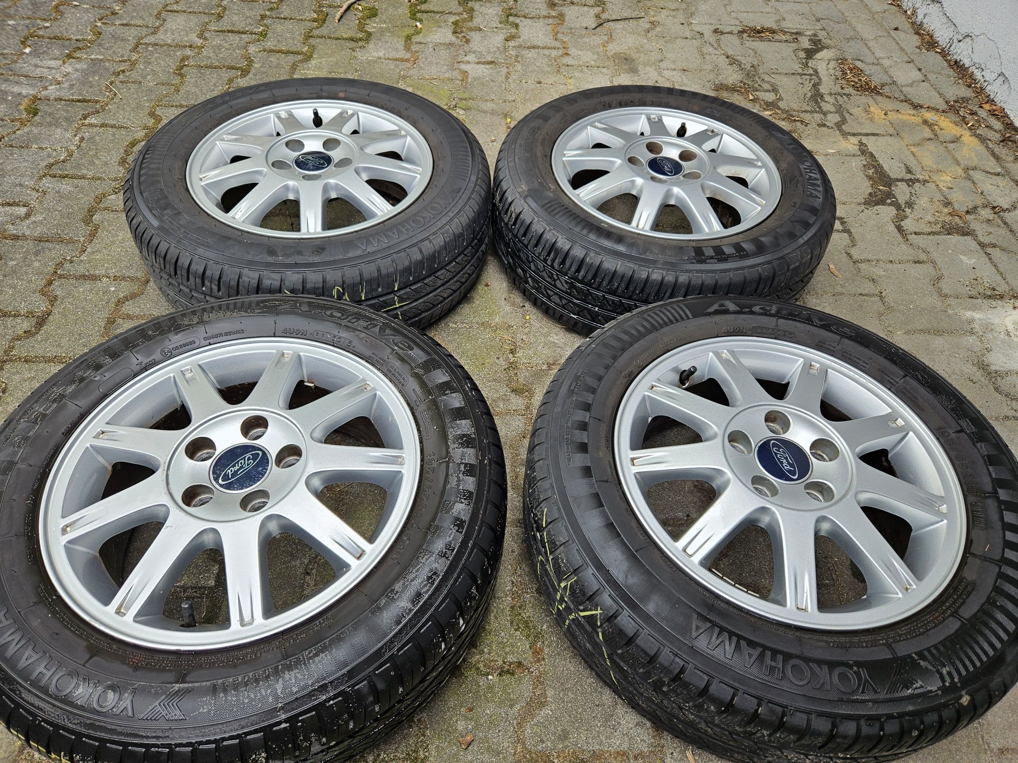 Oryginalne Felgi Koła 15" Ford 5x108 ET 52.5+ 195.65.15