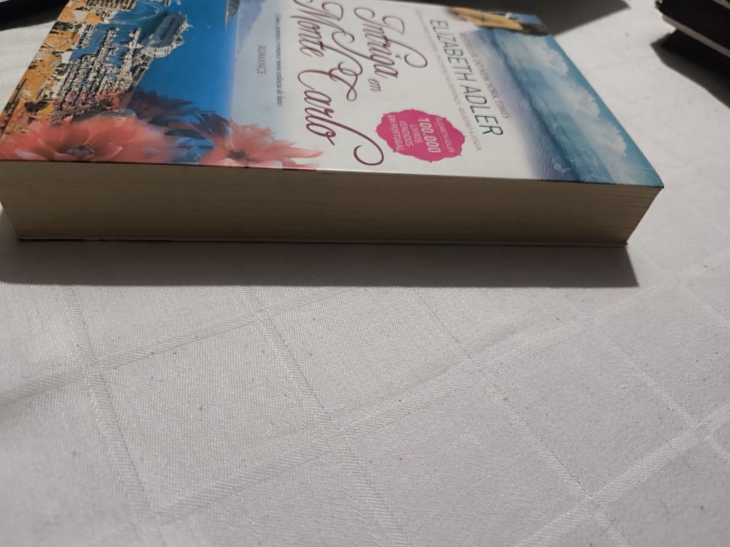 Intriga em Monte Carlo (Portuguese Edition]