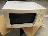 Microondas LG a funcionar