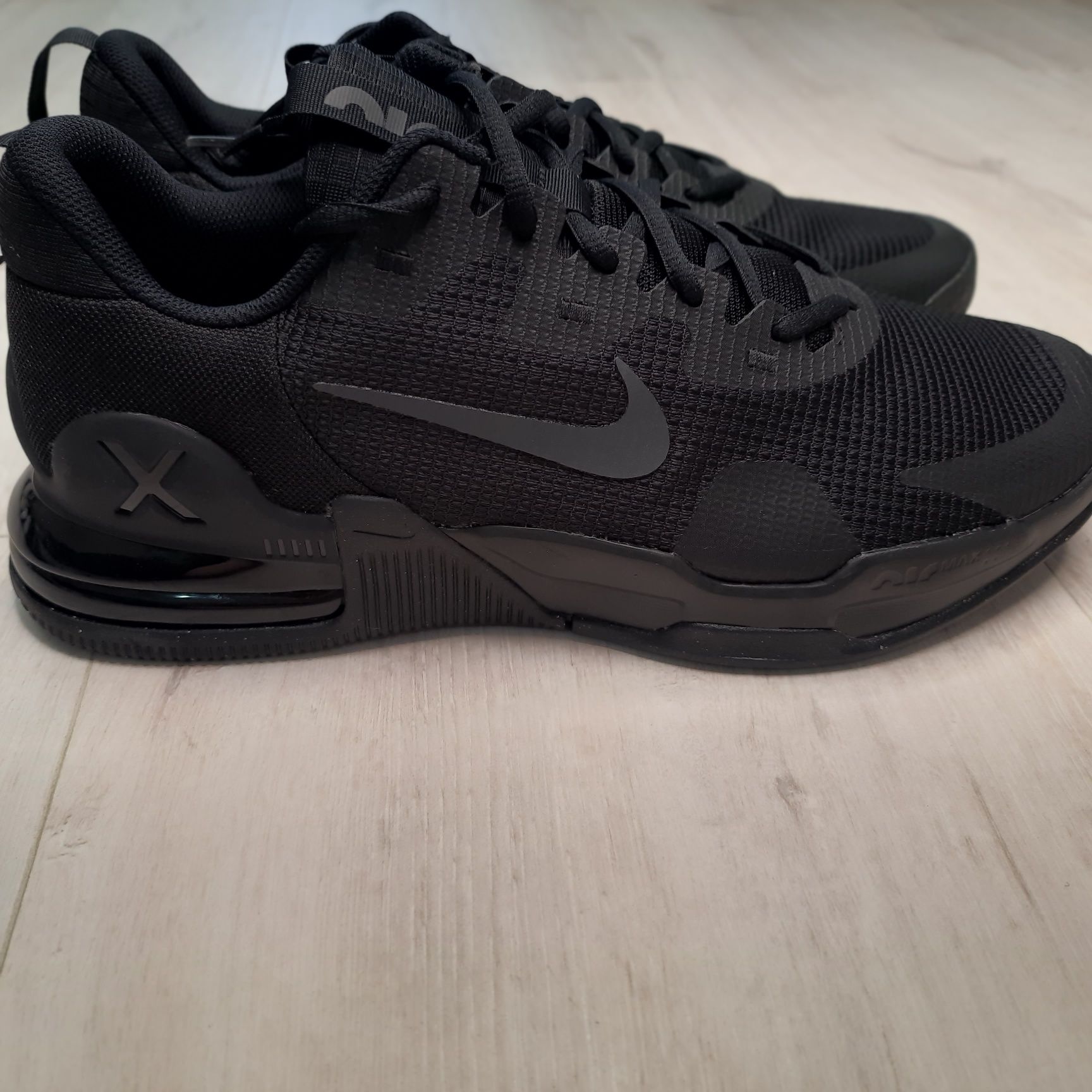 Чоловічі кросівки для тренувань Nike Air Max Alpha Trainer 5 DM0829-01