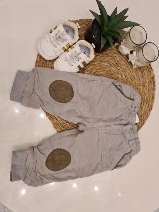 Spodnie sztruksy rozmiar 74 Zara