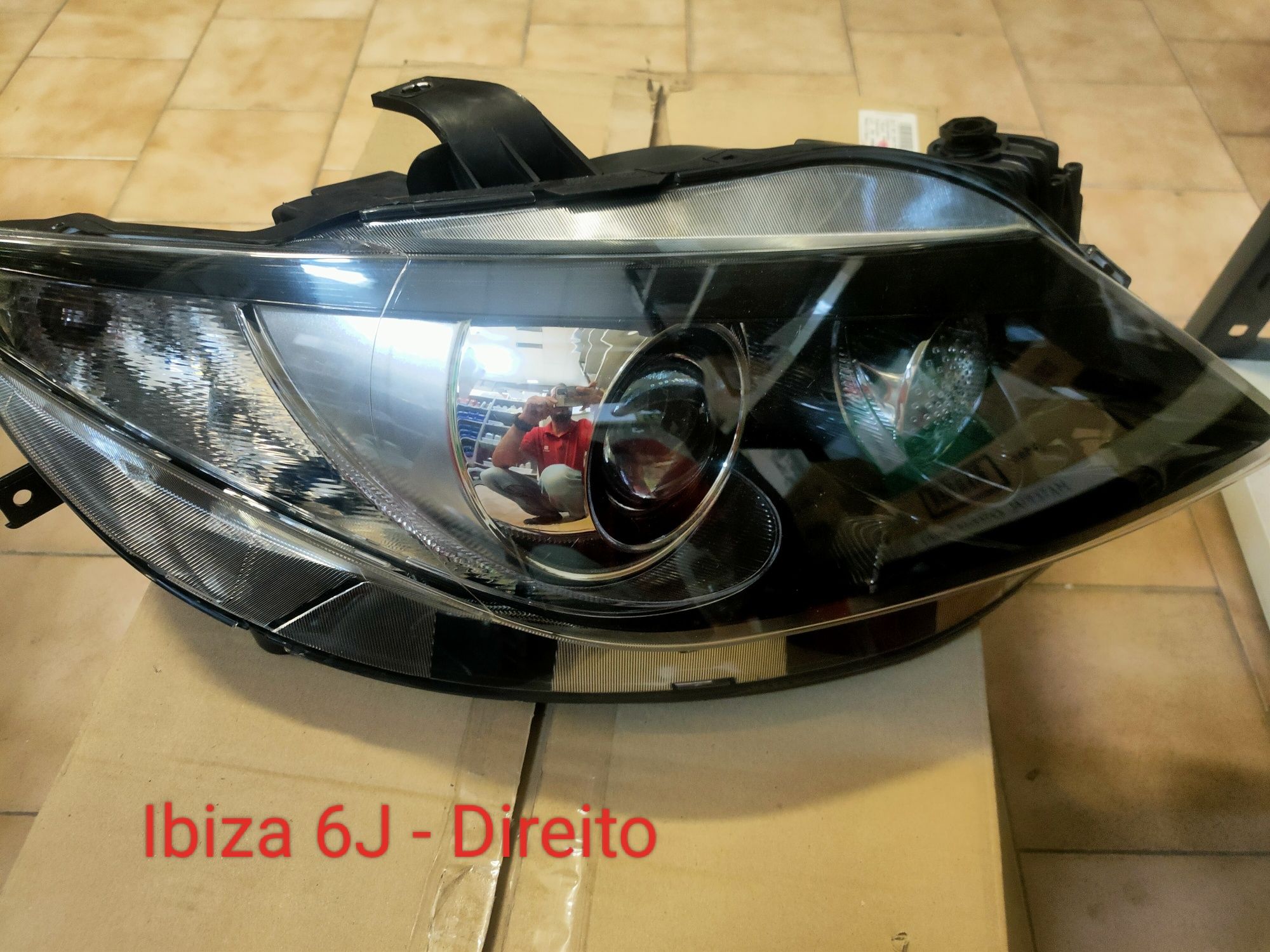 Farol SEAT Leon/Ibiza Novo Original