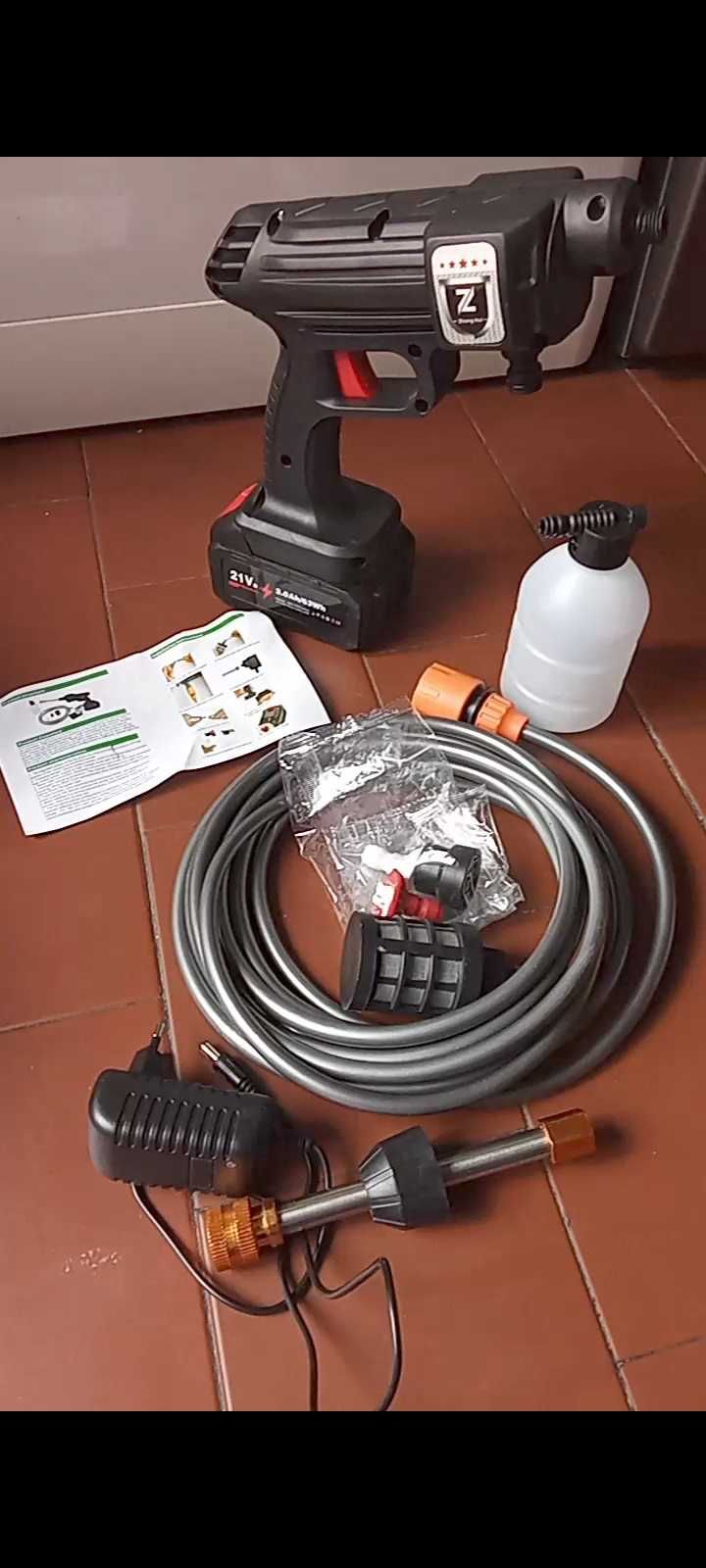 Máquina de lavar a pressão a bateria