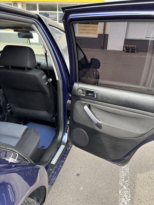 Продам авто Volkswagen Golf 4