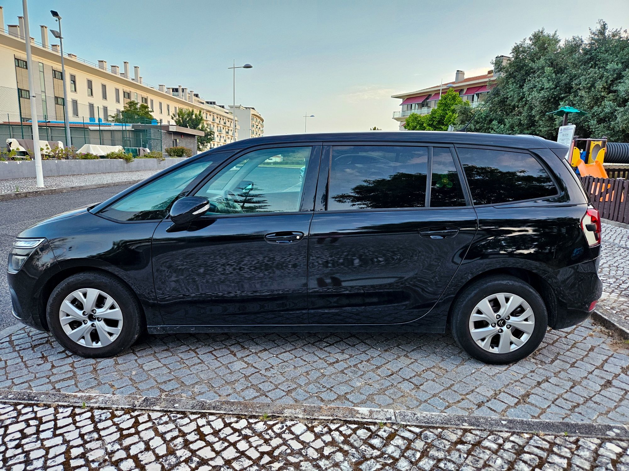 Citroën C4 Grand Picasso - 7 lugares