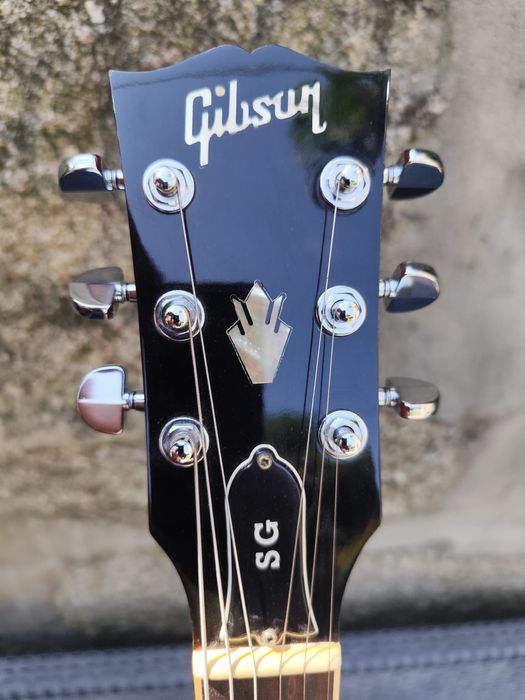 Ano 2000 - Gibson SG Standard Heritage Cherry