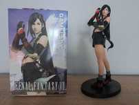 -->Figurka TIFA Lockhart 20cm NOWA z gry Final Fantasy VII< --