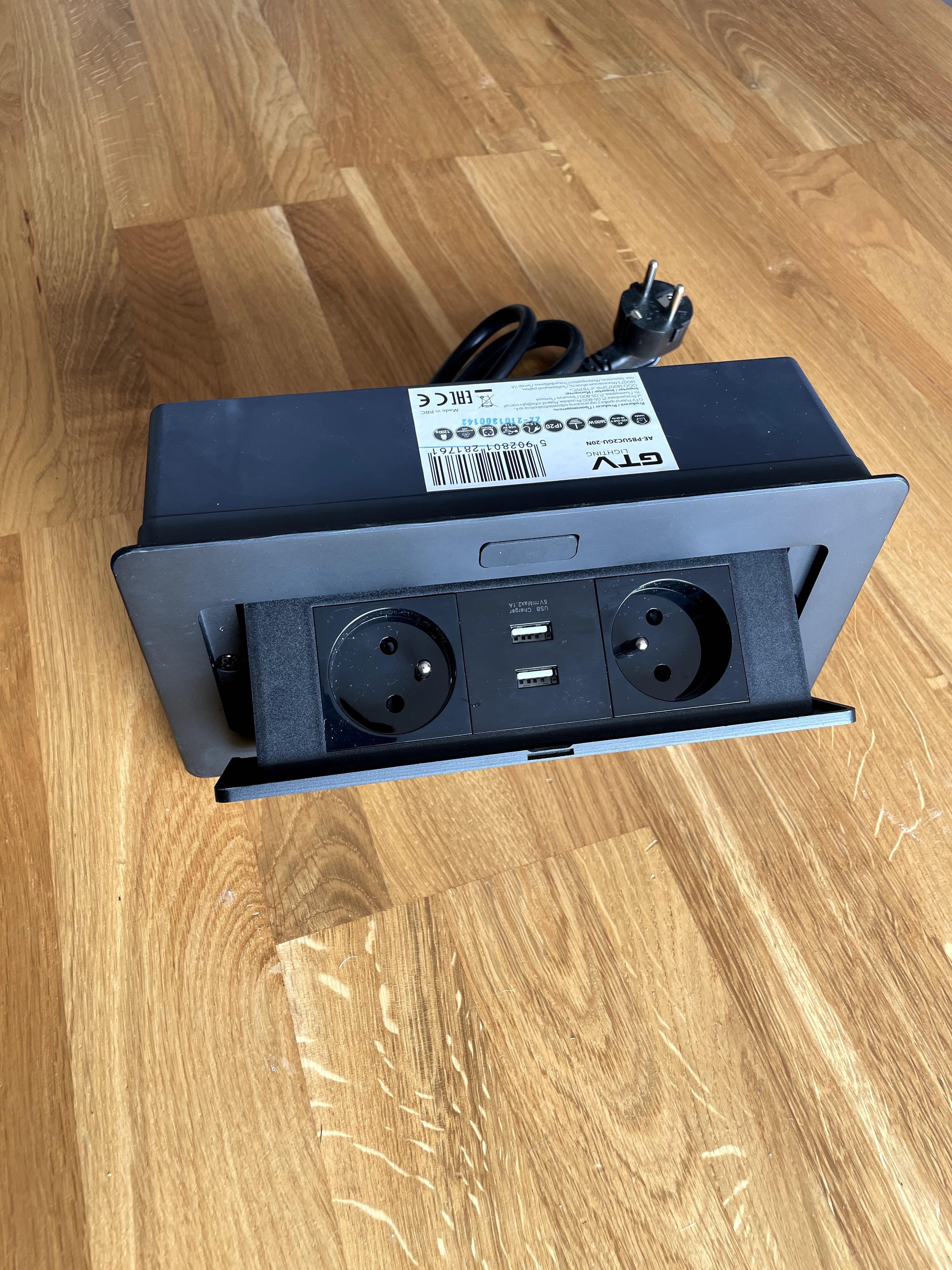 Gniazdo meblowe wpuszczane w blat GTV Lightning AE-PBSUC2GU-20N