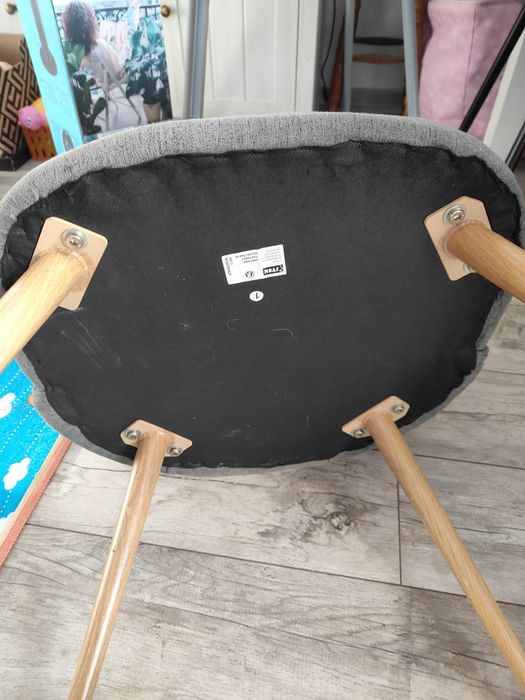 Sprzedam krzesła skandynawskie Jysk krzesło