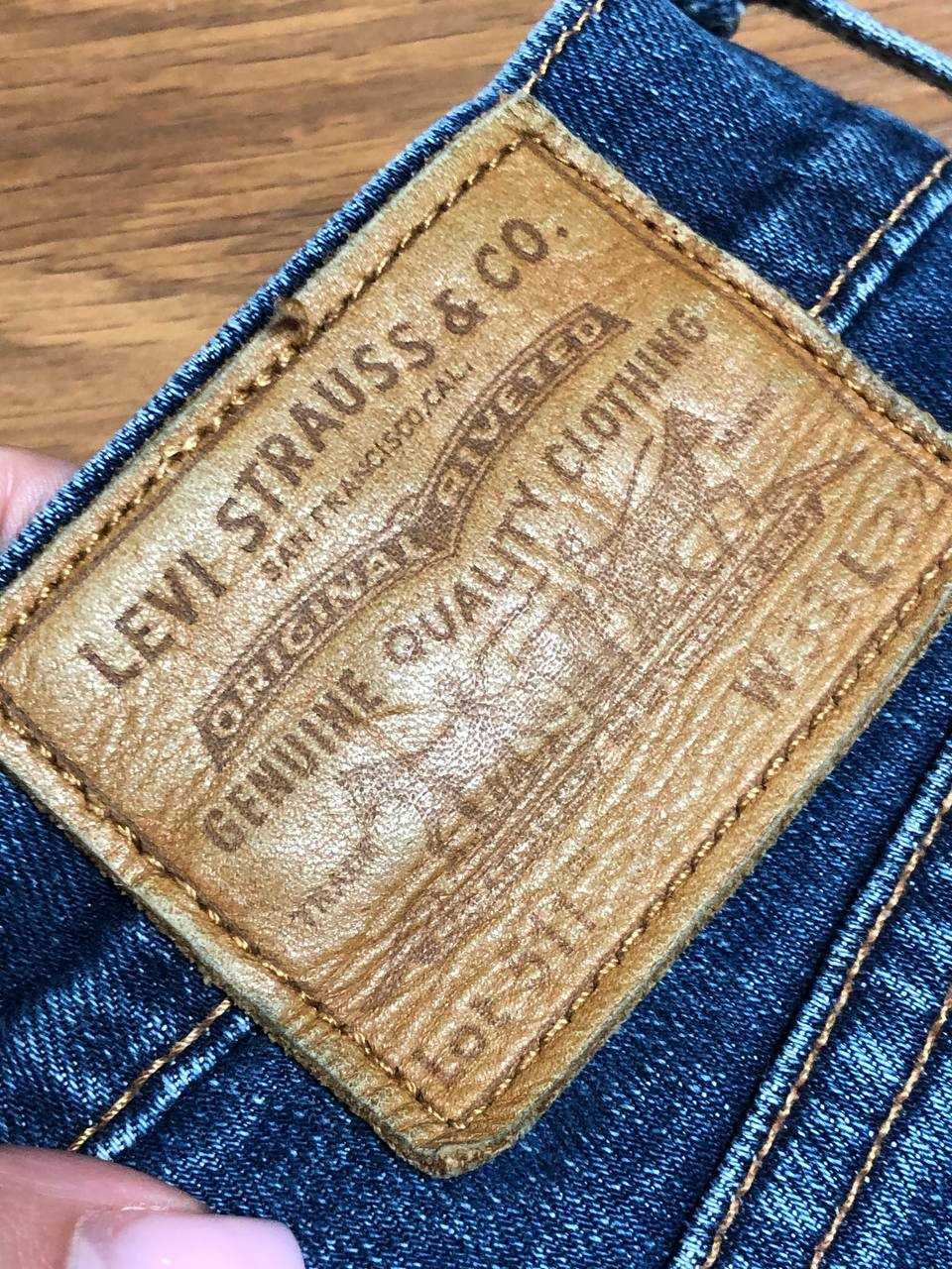 Стильные джинсы от Levi’s 506 размер 33