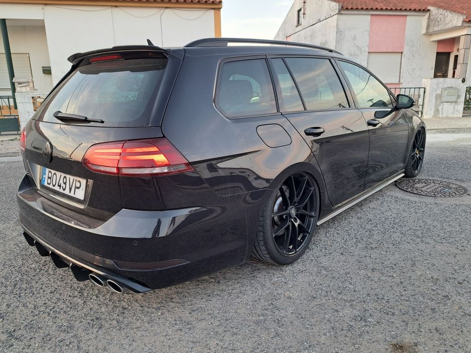 Golf R Variant 7.5 350cv