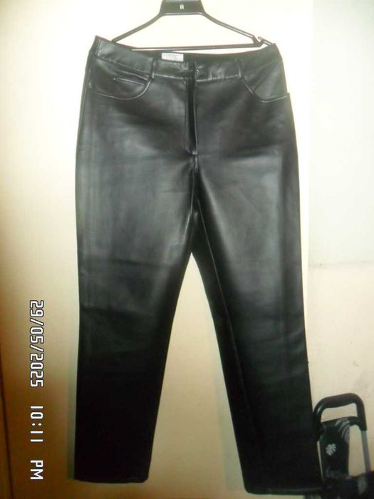 WAREHOUSE męskie spodnie z dermy rozmiar 42