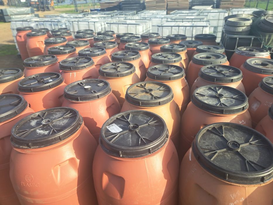 Beczka 250 L jak nowa po spożywce