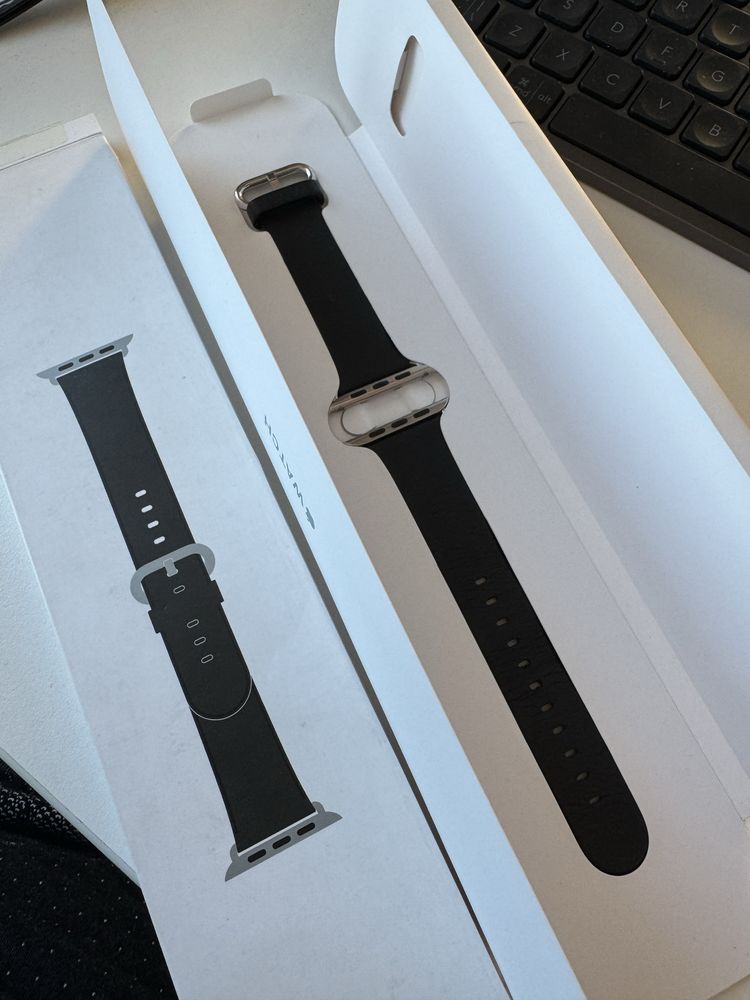 Oryginalny skórzany pasek Apple Watch Classic Buckle 42/44/45/49mm