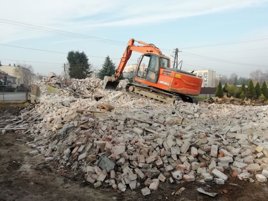 Rozbiórki Wyburzenia Usługi Roboty Ziemne Kucie Betonu Wywóz Gruzu