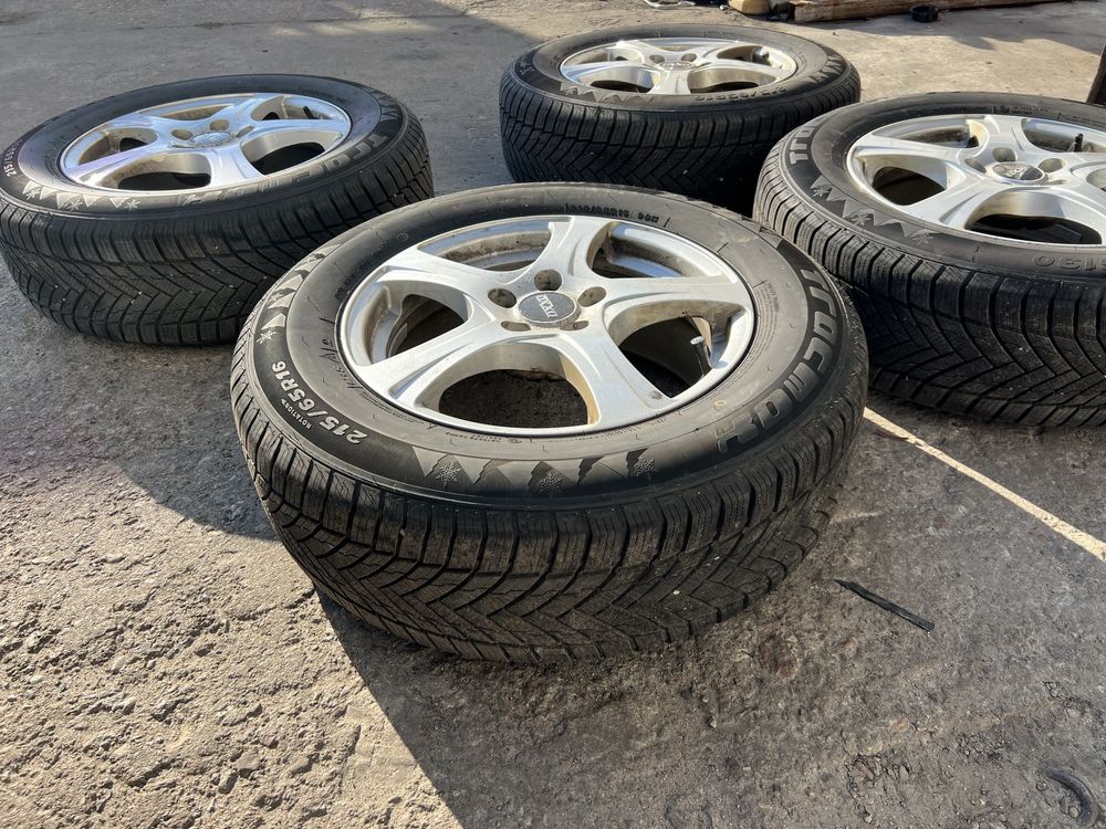 Alufelgi z oponami komplet 215/65/16 z 2024r opel mokka stan bdb
