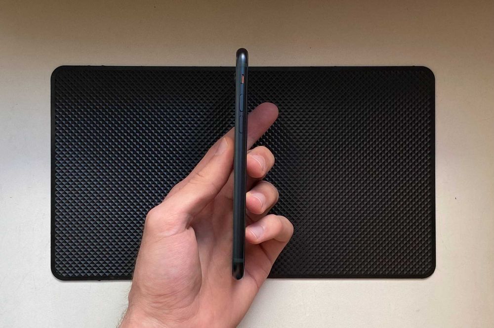 Отличный - iPhone SE 2022 - 64 гб - 98% АКБ - NEVERLOCK - MIDNIGHT