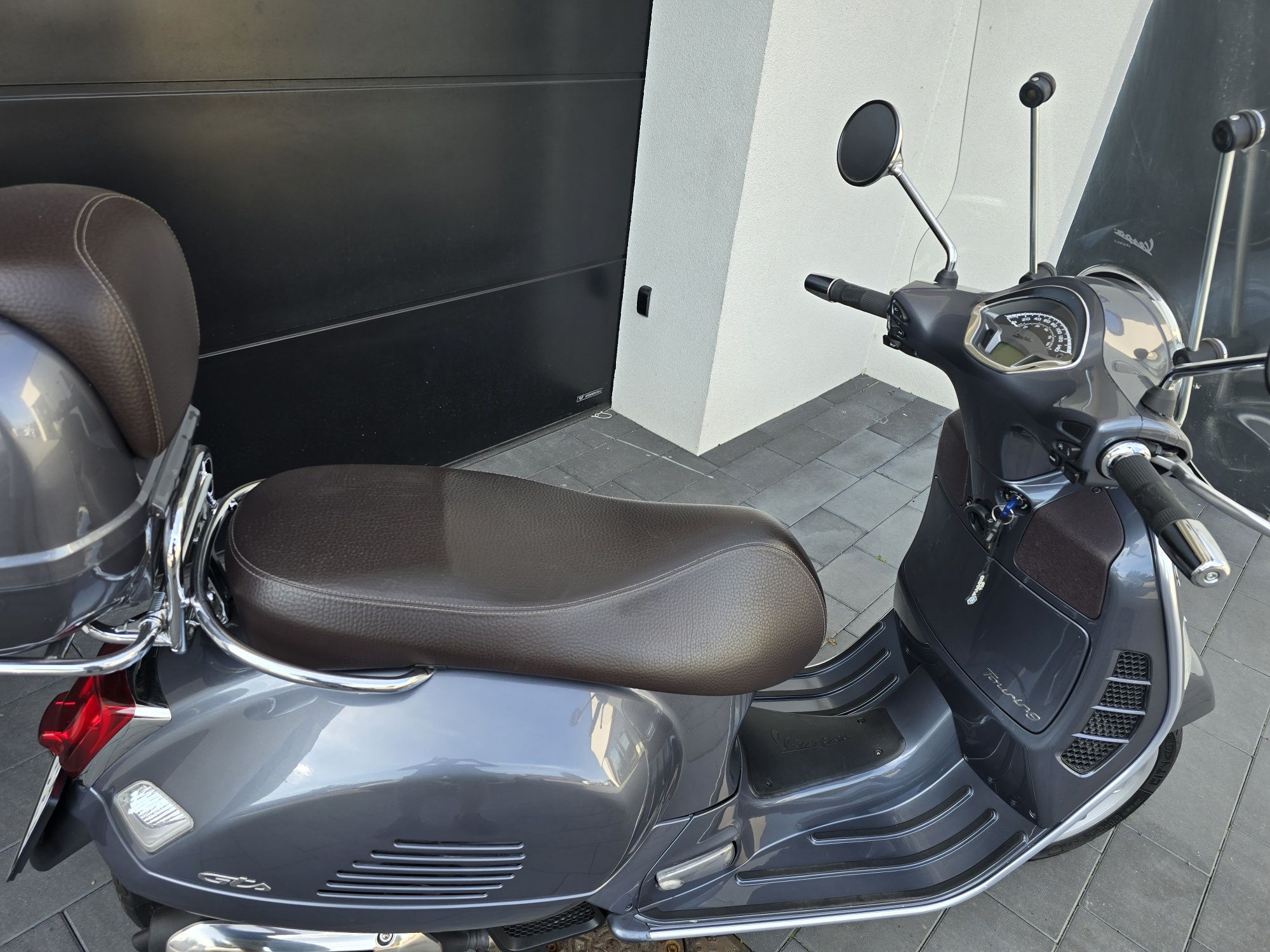 Piaggio Vespa GTS Turing 125 // ABS ASR Led // Gwarancja // 21 rok
