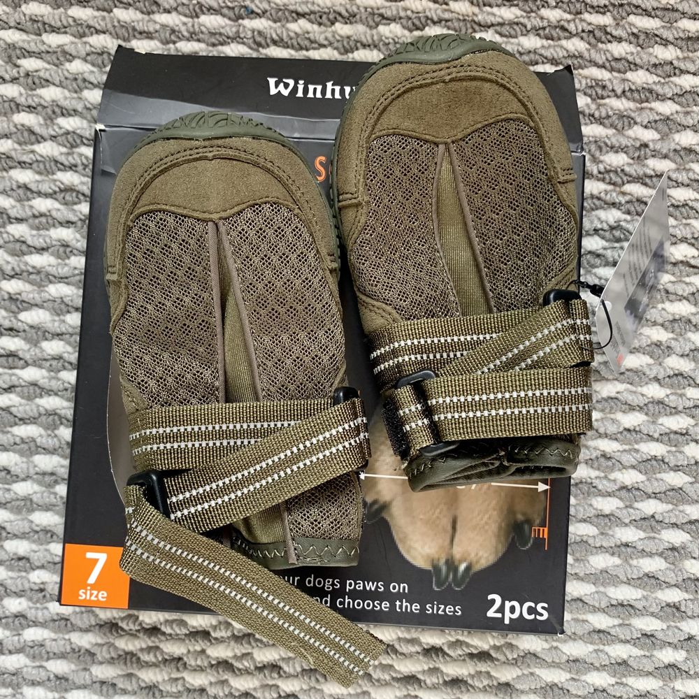 Buty dla psa Truelove rozm.7, nowe ( 2 sztuki )